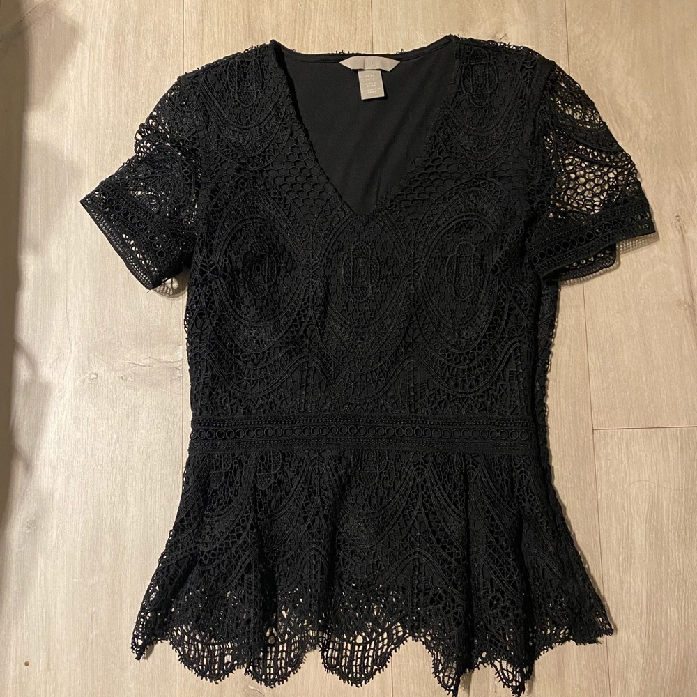 H and M✨